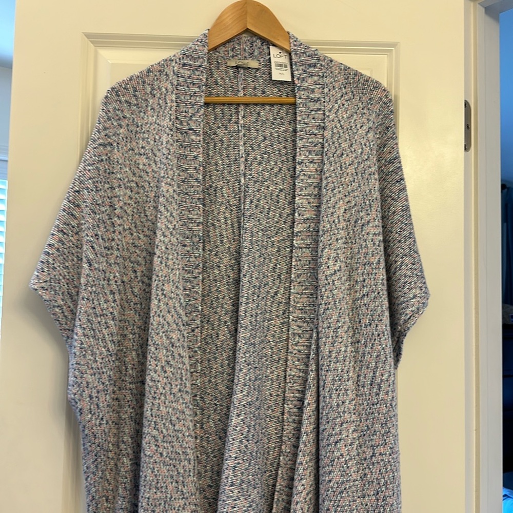Women’s multi colored shawl. Size M/L Loft.